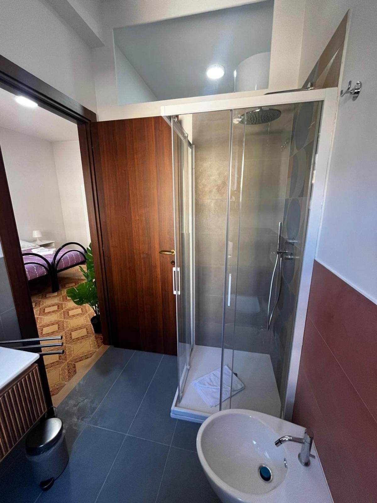 Casa Vacanze D'Aste Ostia Buitenkant foto
